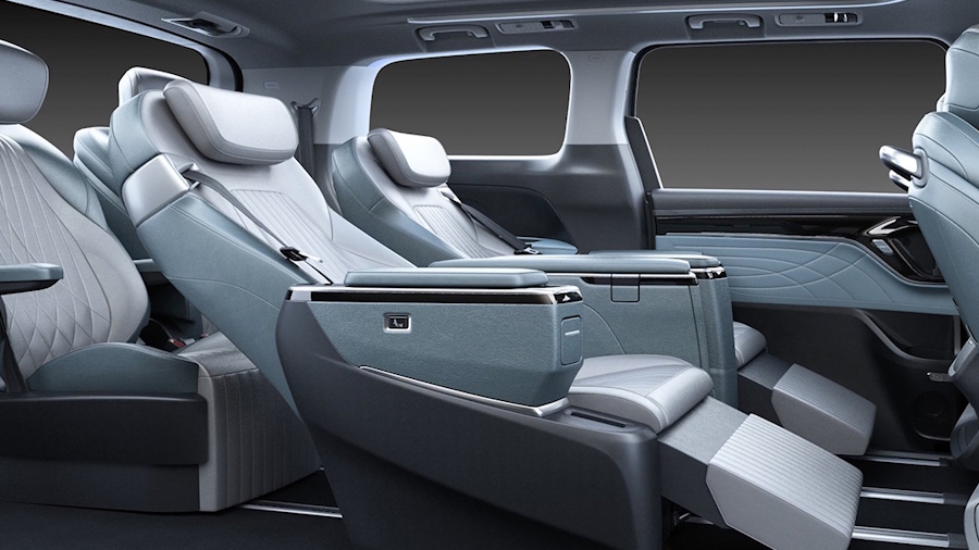 Maxus Mifa 9 Interior